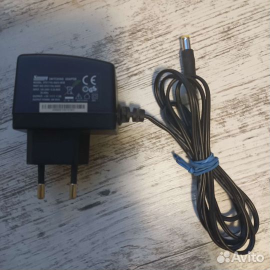 Зарядное устройство