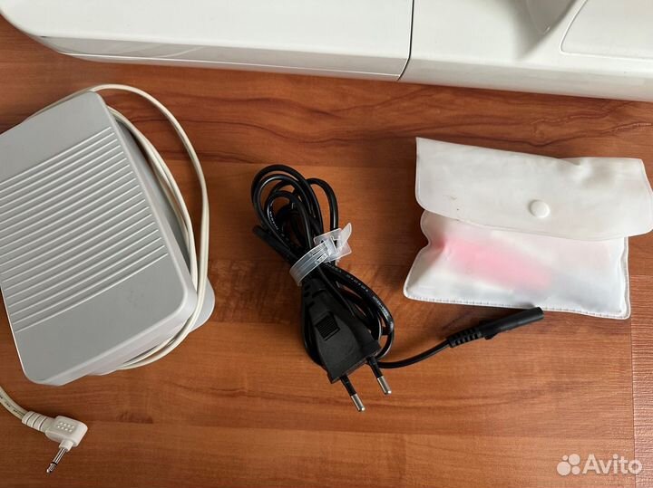 Швейная машинка brother