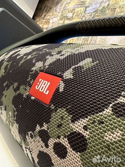 Колонка jbl Boombox 2