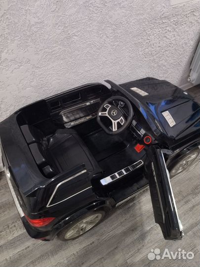 Детский электромобиль