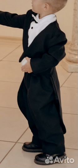 Костюм с фраком брючный на праздник для малыша