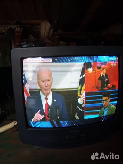 Телевизор samsung