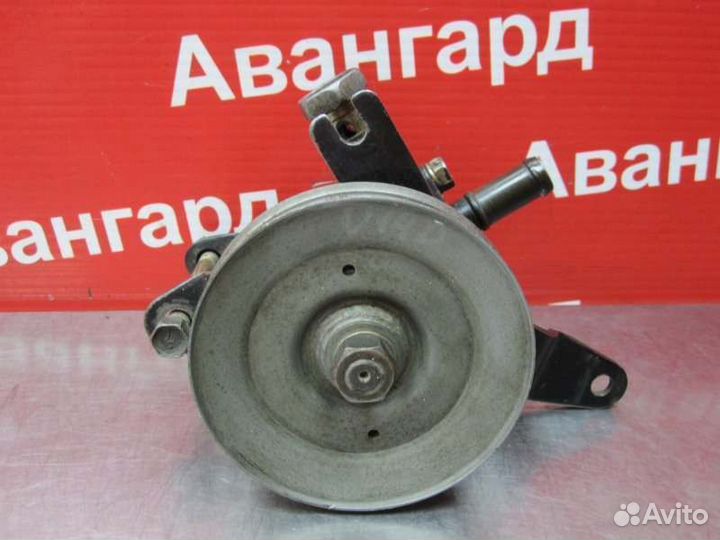 Насос гур Nissan Bluebird U14 CD20 1998