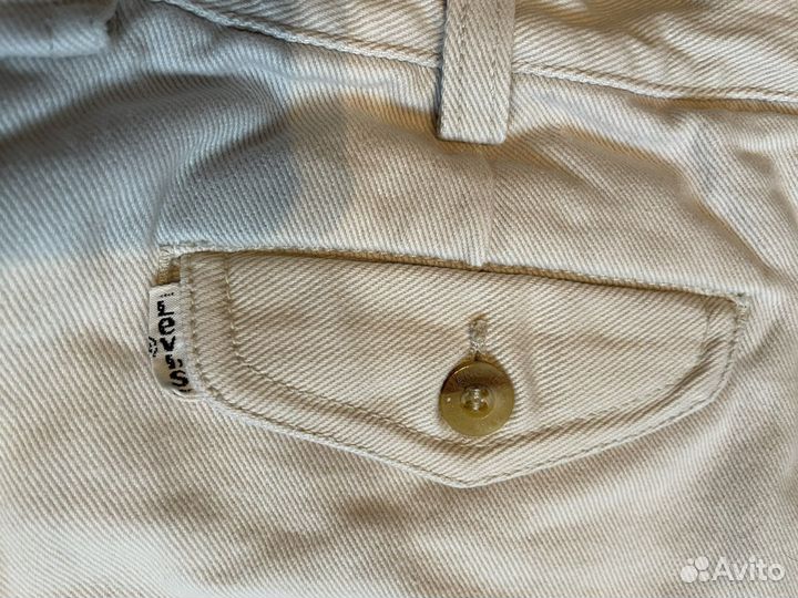 Шорты женские Levis