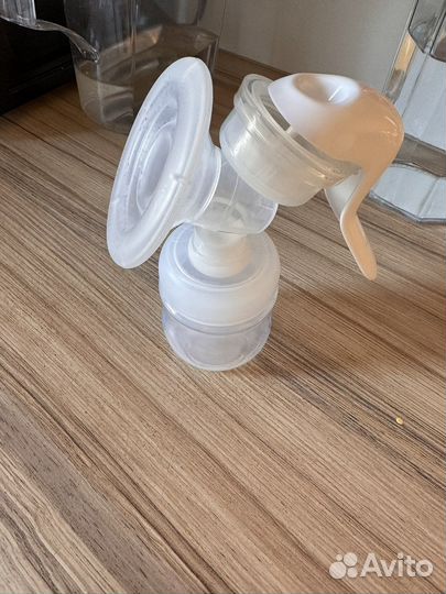 Молокоотсос avent ручной
