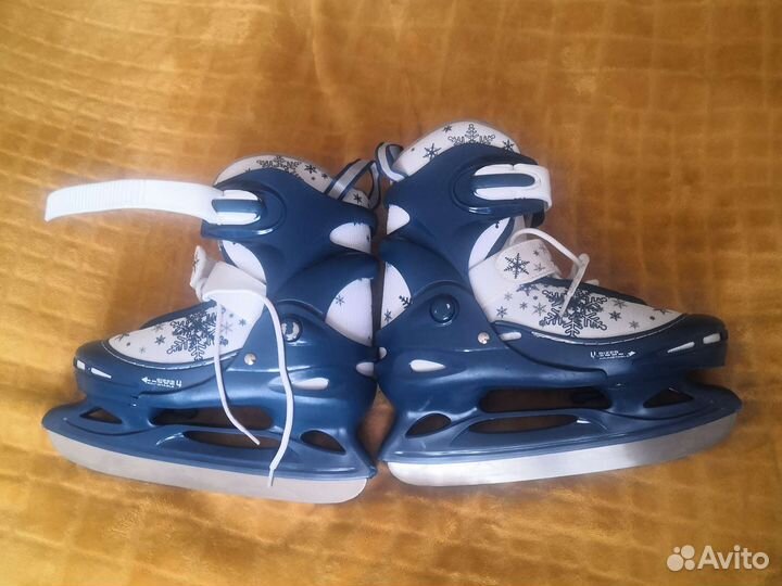 Коньки ледовые