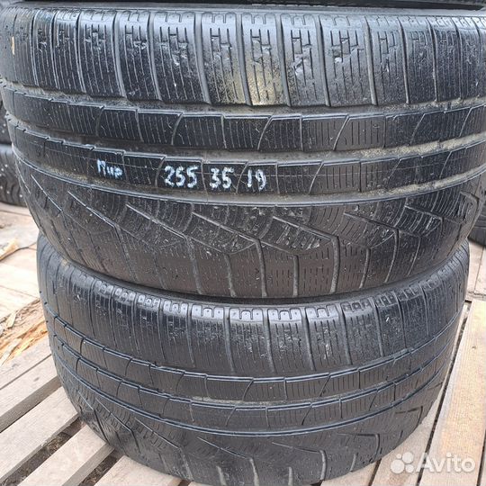 Pirelli Winter Sottozero 240 Serie II 255/35 R19 и 285/30 R19 98V
