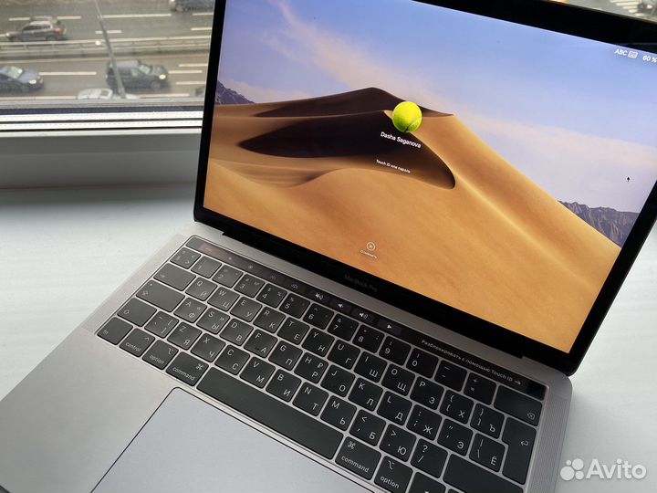 MacBook Pro 13 2019 Touch bar