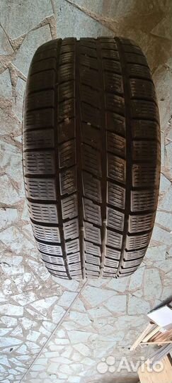 Pirelli Winter 210 Snowsport 235/60 R16