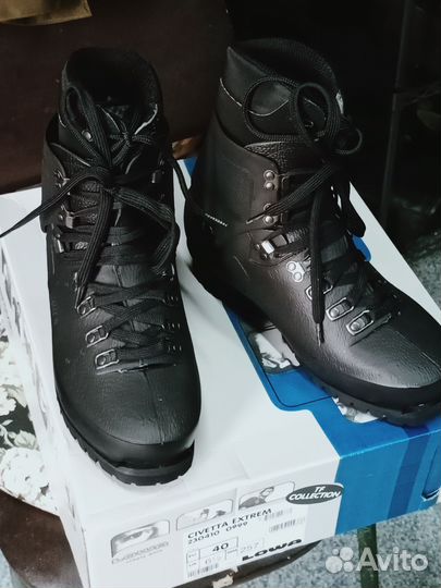 Супер горнолыжные ботинки lowa, новые, Германия