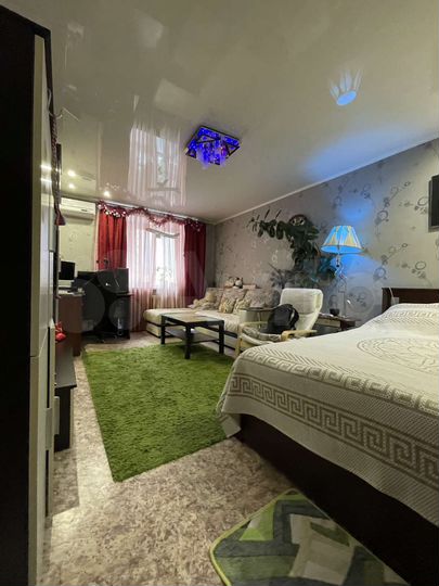 1-к. квартира, 42 м², 8/18 эт.