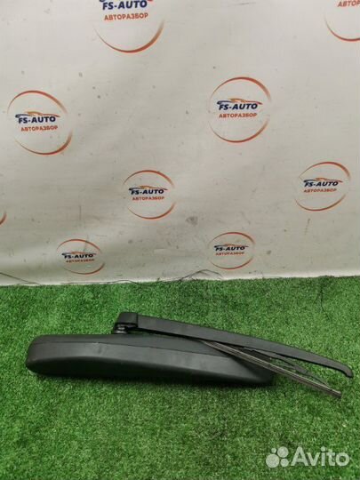 Мотор стеклоочистителя задний Kia Sportage 2 SUV