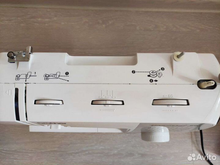 Швейная машина Brother universal 37S