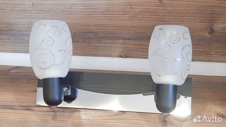 Настенный светильник бра