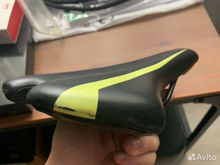 Седло велосипедное от Outleap