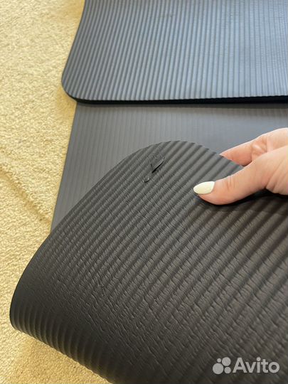 Коврик для йоги и фитнеса