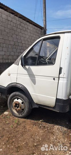 ГАЗ ГАЗель 3302 2.4 МТ, 1999, 300 000 км