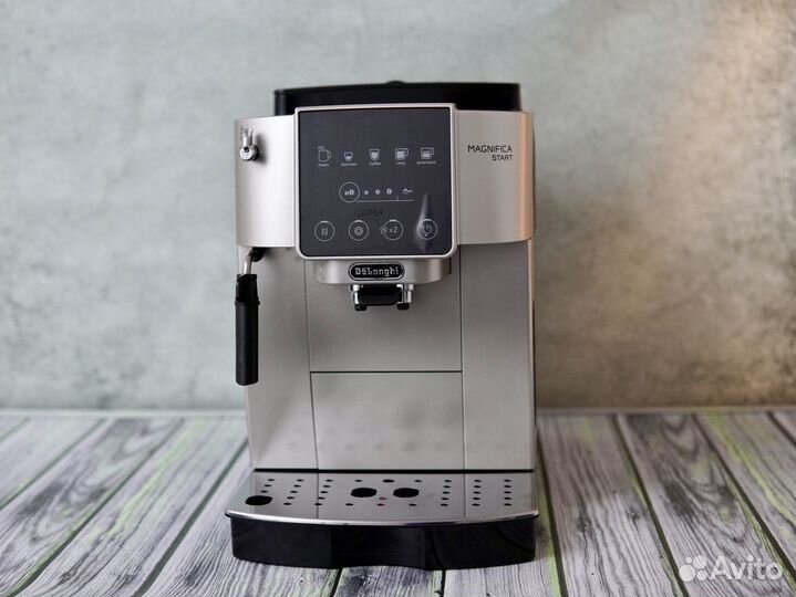 Кофемашина delonghi ecam 220.30.SB