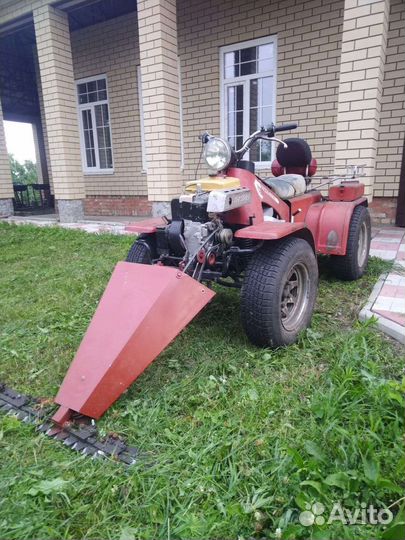Минитрактор для скашивания травы