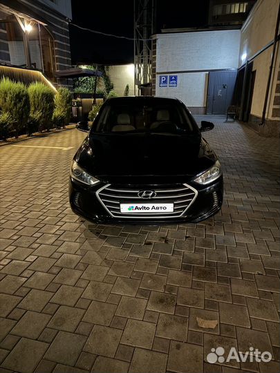 Hyundai Elantra 2.0 AT, 2016, 160 000 км