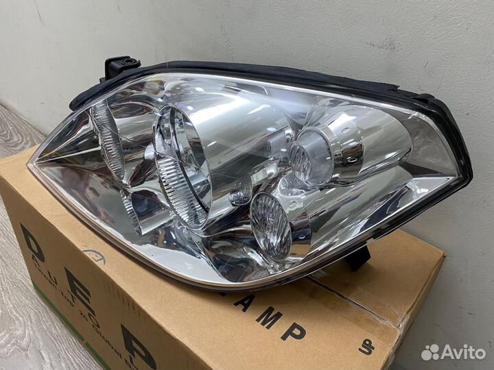 Фара Nissan Primera P12 Ниссан Примера П12 Р12 пер