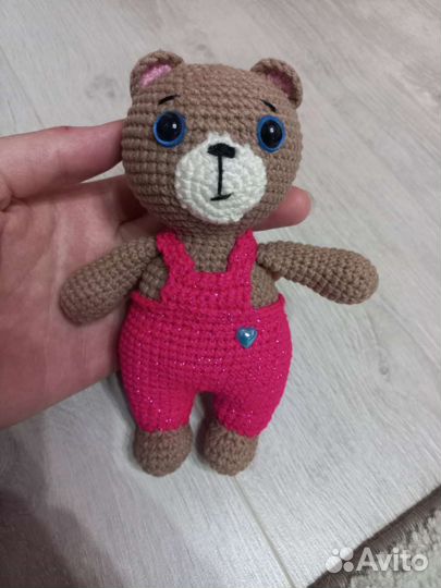 Медведь вязаный