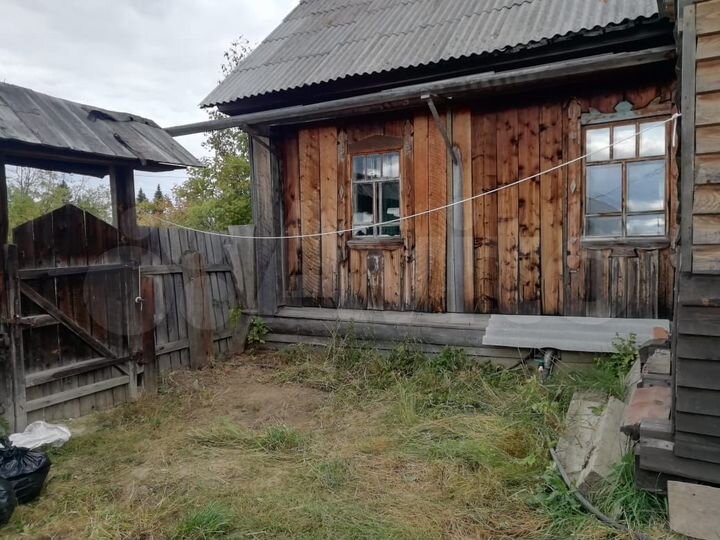 Дом 30 м² на участке 21,3 сот.