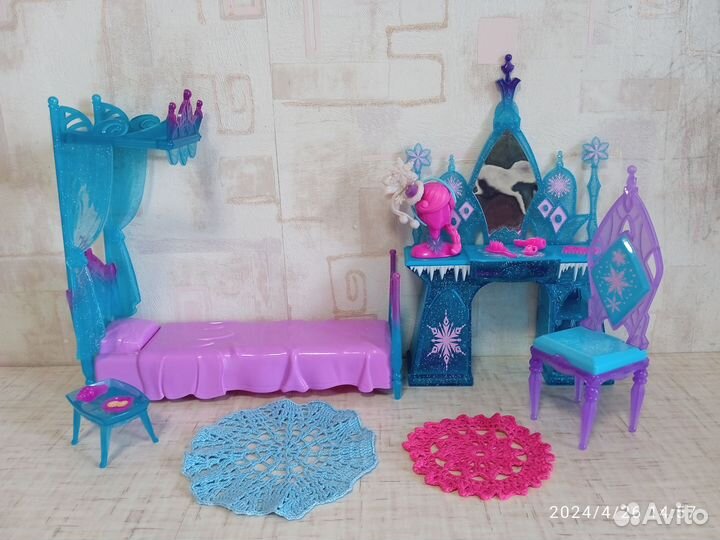 Холодное сердце набор мебели + куклы Эльза и Анна