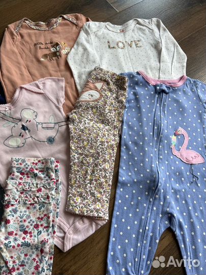 Одежда пакетом Carters 6-9-12 месяцев