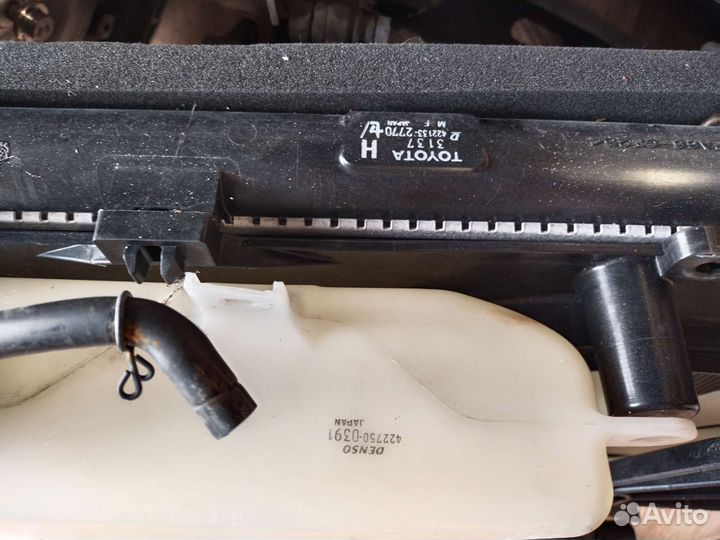 Продам кассету радиаторов на GS300, 350