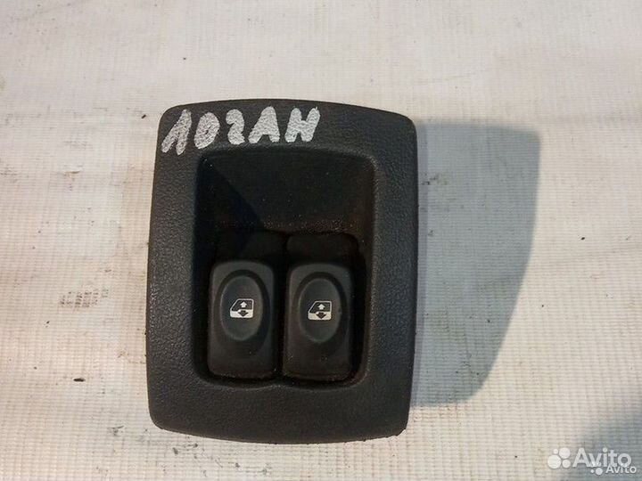 Блок управления стеклоподъёмниками Renault Logan