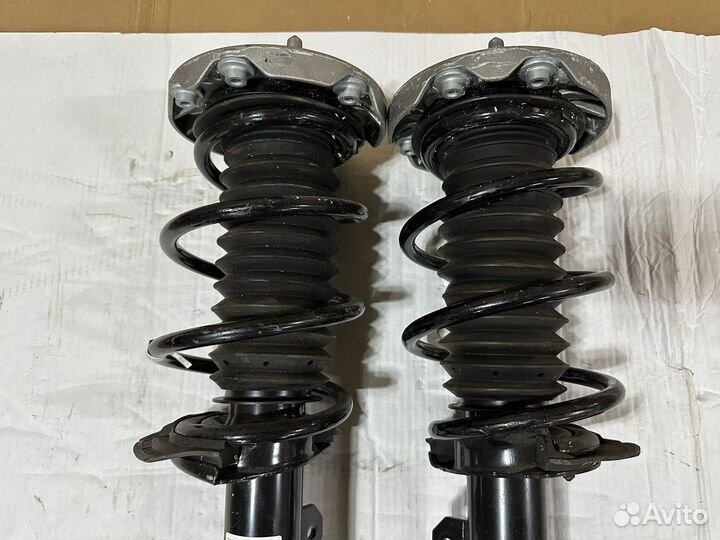 Передние амортизаторы на BMW X1 F48