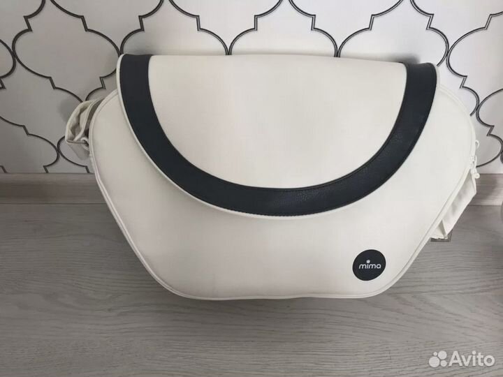 Прогулочная коляска 2 в 1 mima xari