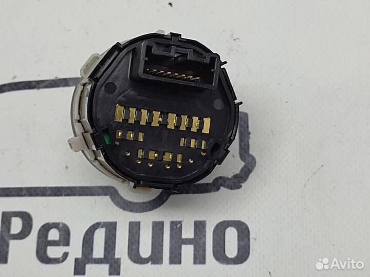 Выключатель w470 X-class 642.889 2019