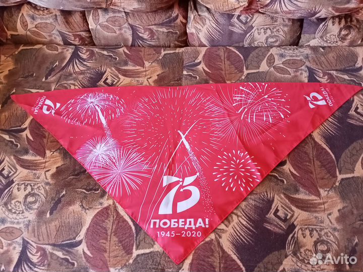 Косынка праздничная