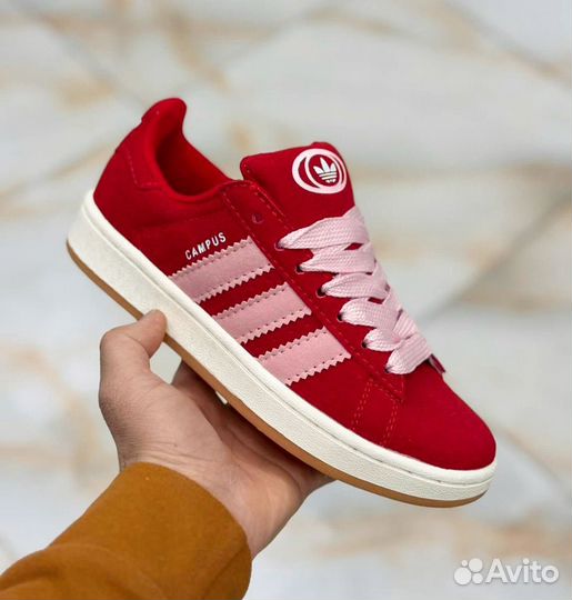 Кроссовки женские adidas