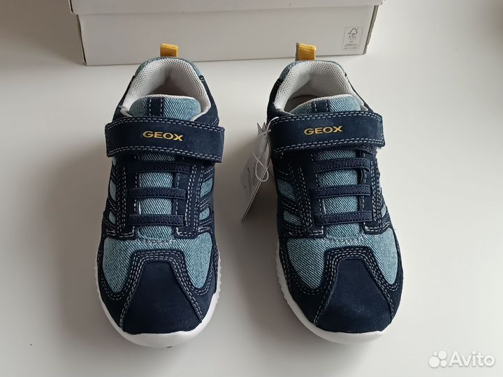 31 geox кроссовки новые