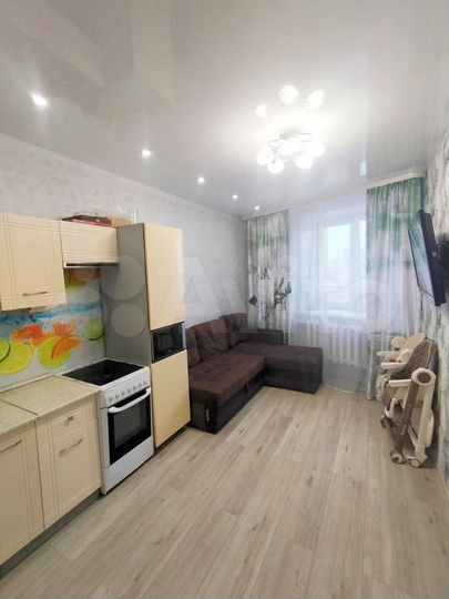 1-к. квартира, 42 м², 8/16 эт.