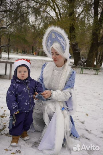 Дед Мороз и Снегурочка на Новый Год