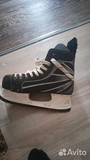 Коньки хоккейные 42 размер бу