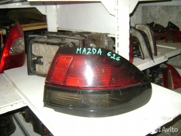 Фонарь внешний правый Мазда 626 гф Mazda 626 GF