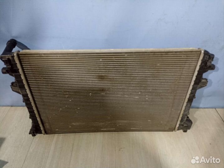Радиатор дополнительный Vag Octavia Tiguan Kodiaq