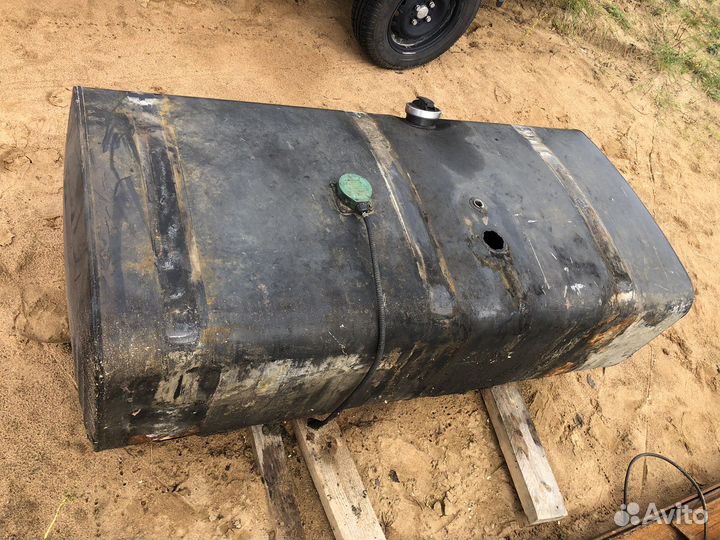 Топливный бак scania