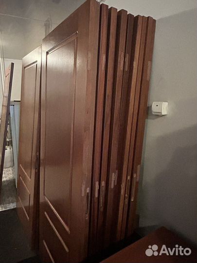 Двери межкомнатные с коробкой из массива