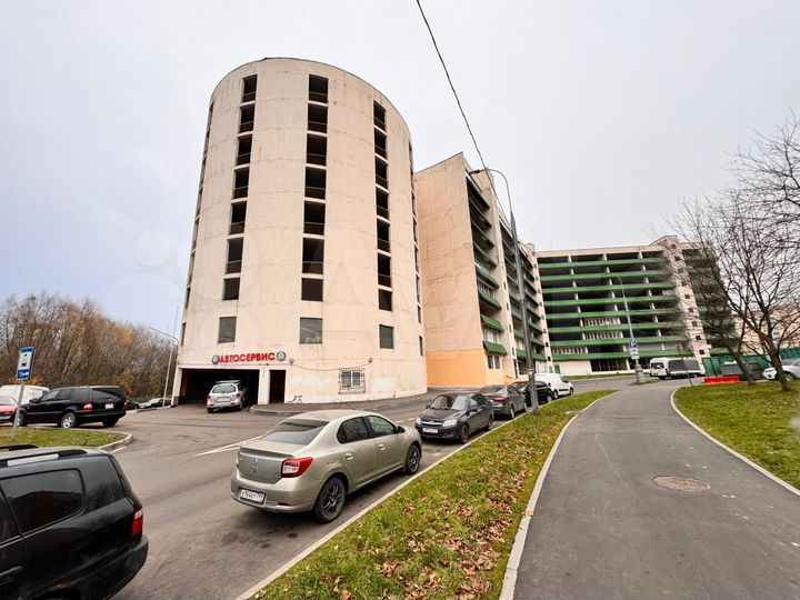 Машиноместо