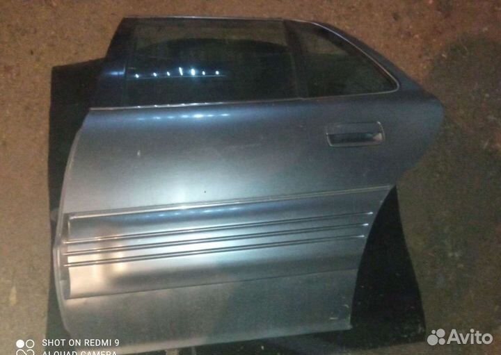 Двери задние на Pontiac grand am