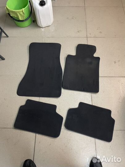 Автомобильные коврики для Bmw g30