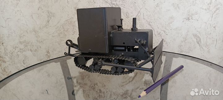 Трактор модель