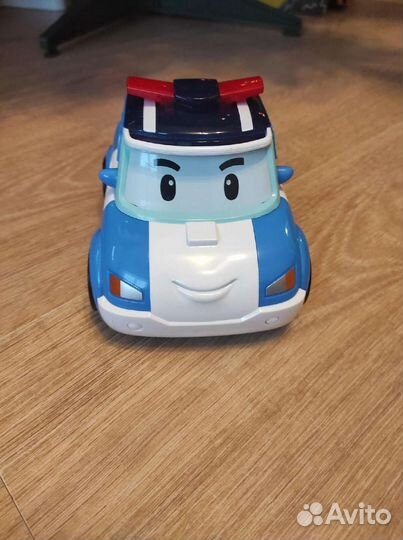 Робокар полли на голосовом управлении