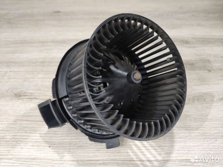 Вентилятор печки климат Peugeot 206